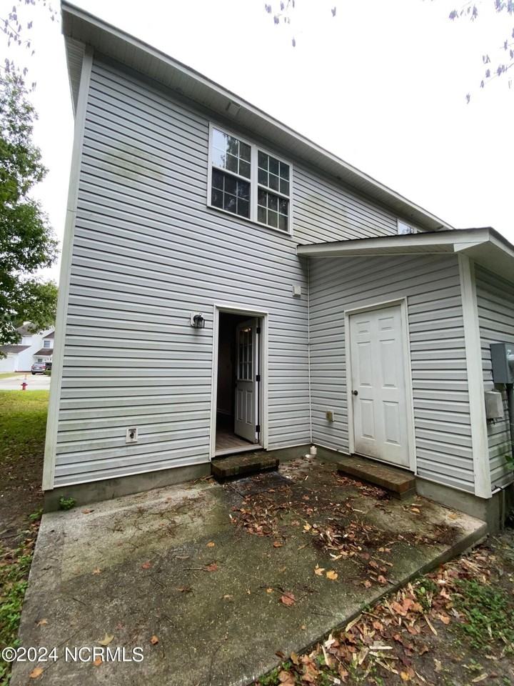 326 Bracken Pl - Photo 7 of 7