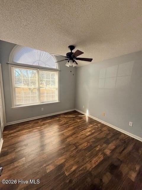 200 Commons Ct - Photo 7 of 12