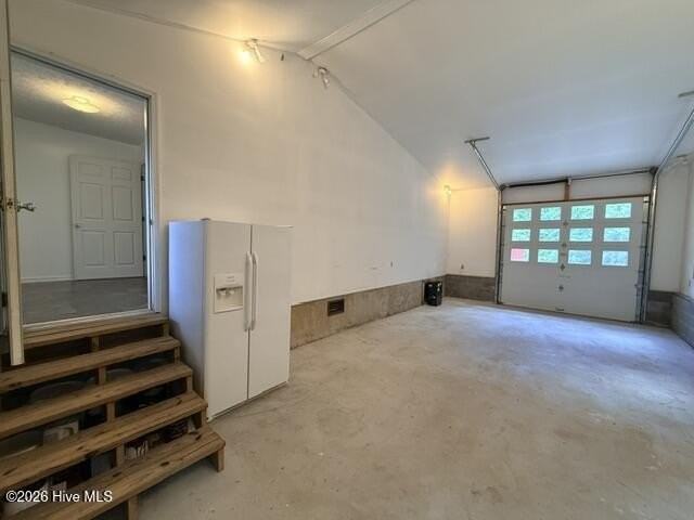 236 Manchester Rd - Photo 4 of 25