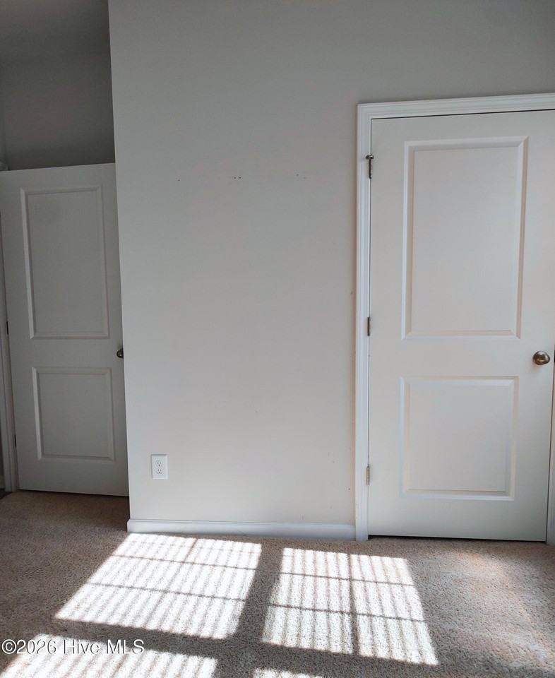 604 Ava St - Photo 6 of 30