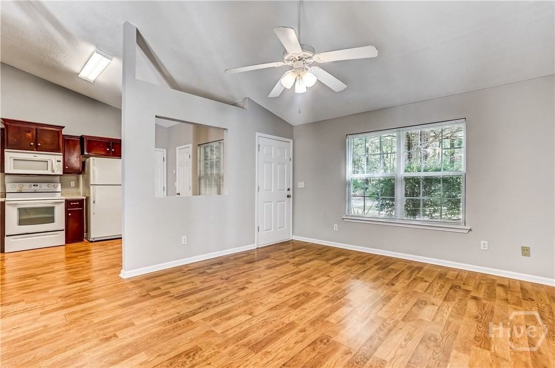 109 Mikell St - Photo 4 of 28