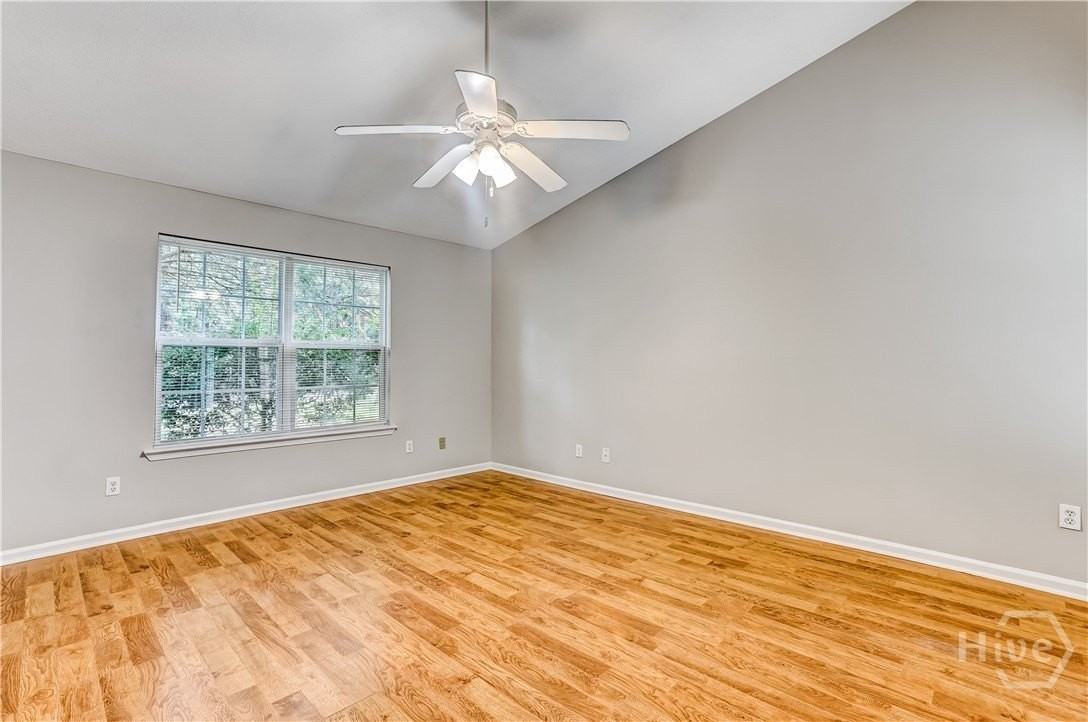 109 Mikell St - Photo 5 of 28