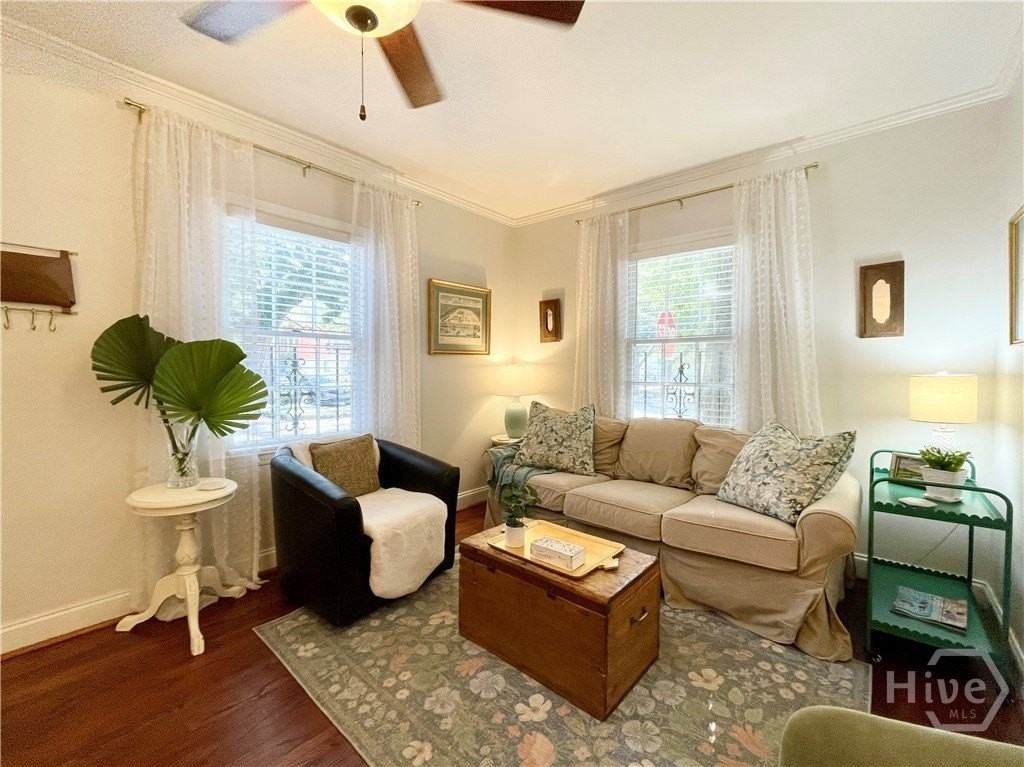 219 W Taylor St #215 - Photo 2 of 21