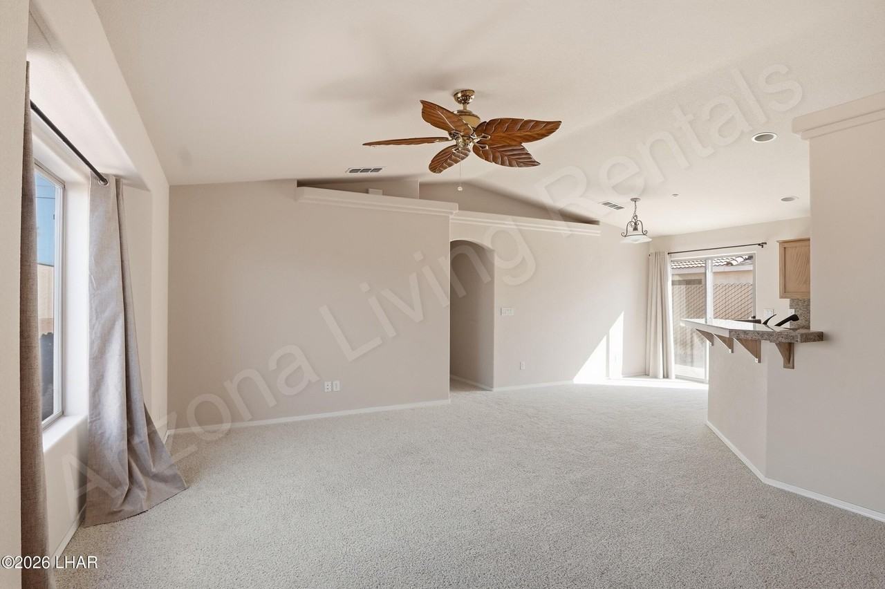 3330 Tomahawk Dr #102 - Photo 3 of 20