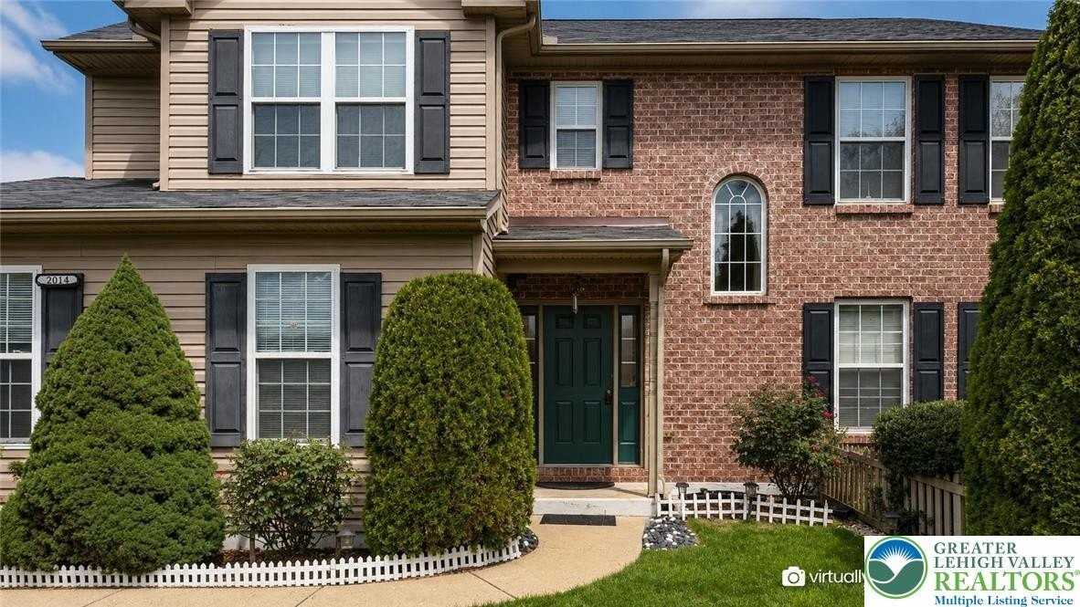 2014 Rolling Meadow Dr - Photo 2 of 25