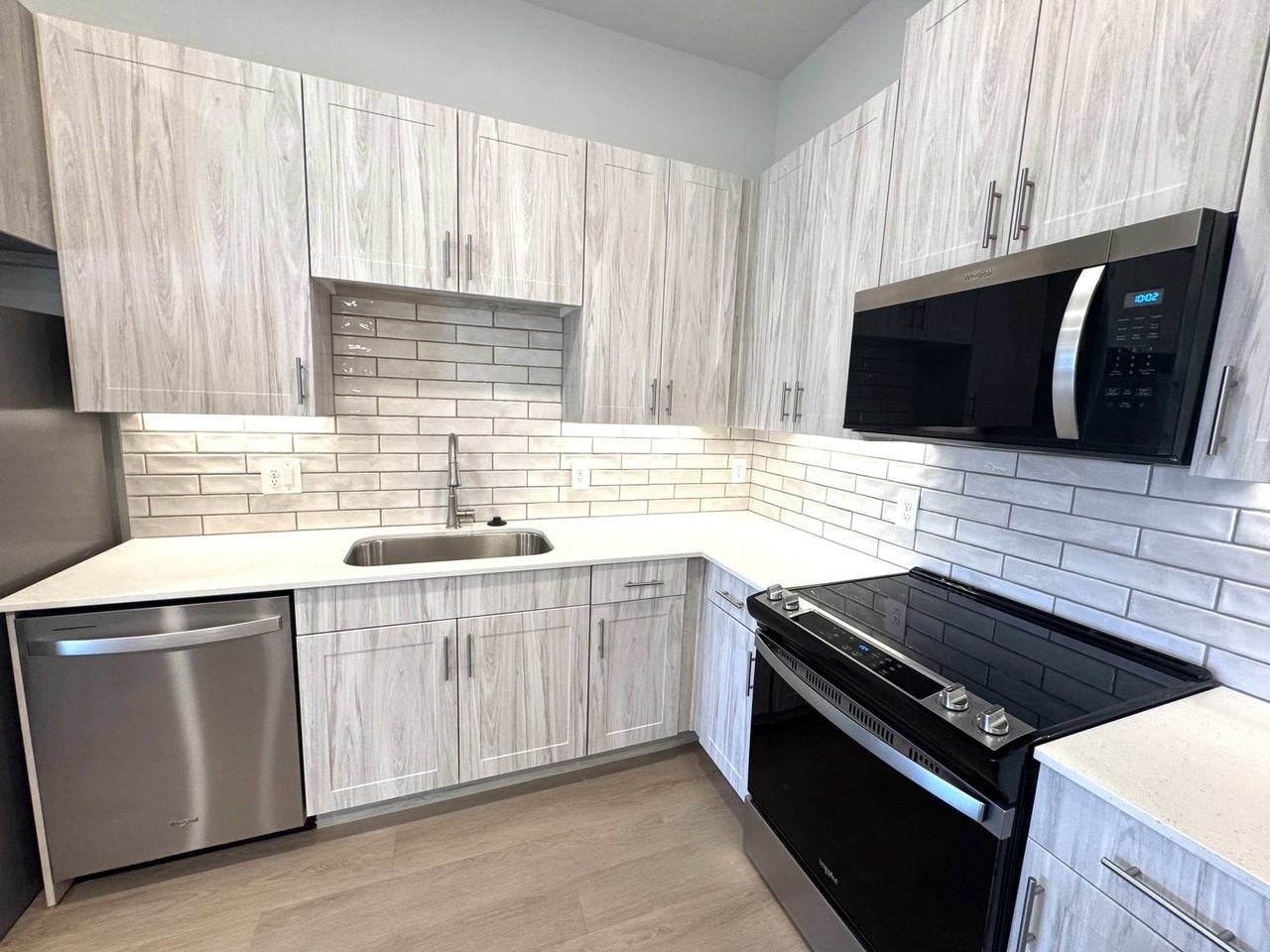 400 E Finley Blvd #02-4201 - Photo 5 of 8