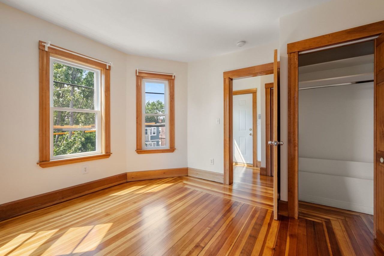 26 Chilton St #3 - Photo 7 of 8