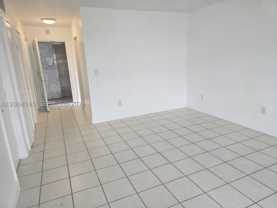 13725 Ne 6th Ave #104 - Photo 1 of 1