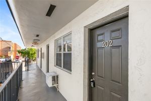 featured image of 345 W 68th St #202