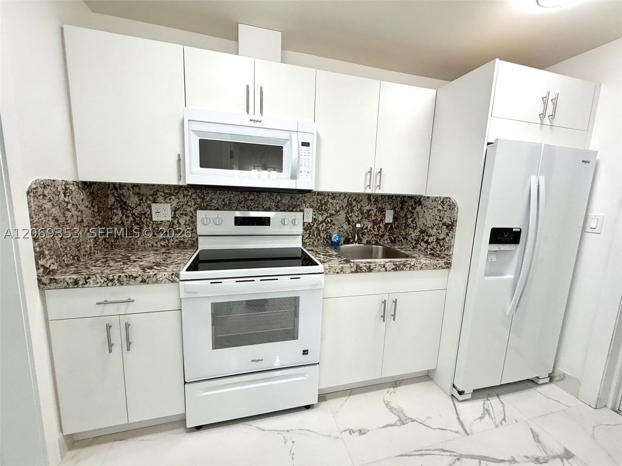931 Sw 82nd Ave #3 - Photo 2 of 34