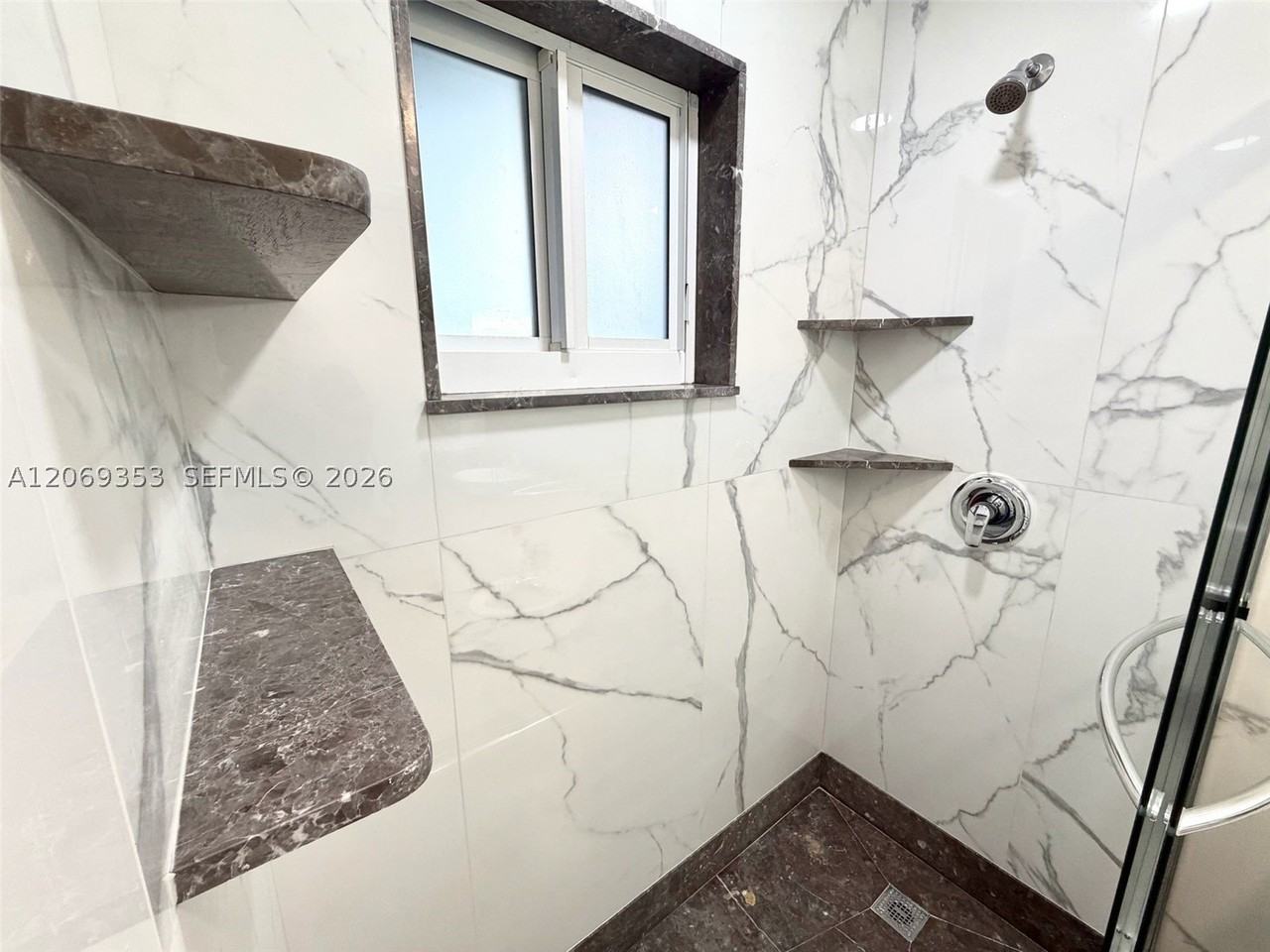931 Sw 82nd Ave #3 - Photo 6 of 34