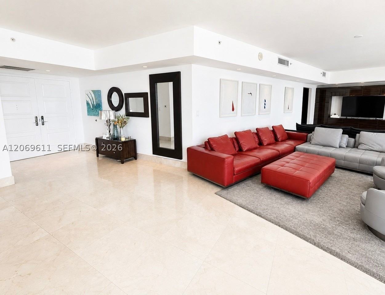 150 Sunny Isles Blvd #1UPH1 - Photo 4 of 50