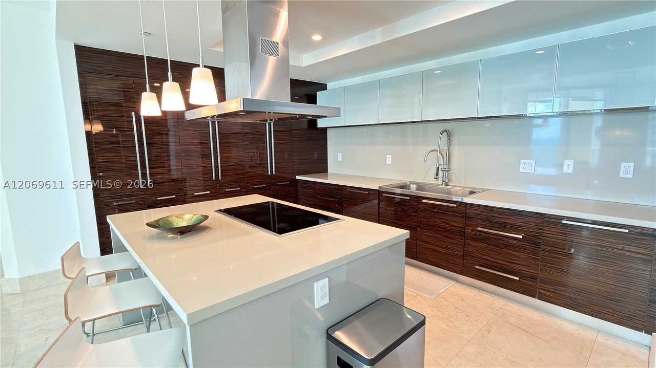 150 Sunny Isles Blvd #1UPH1 - Photo 5 of 50