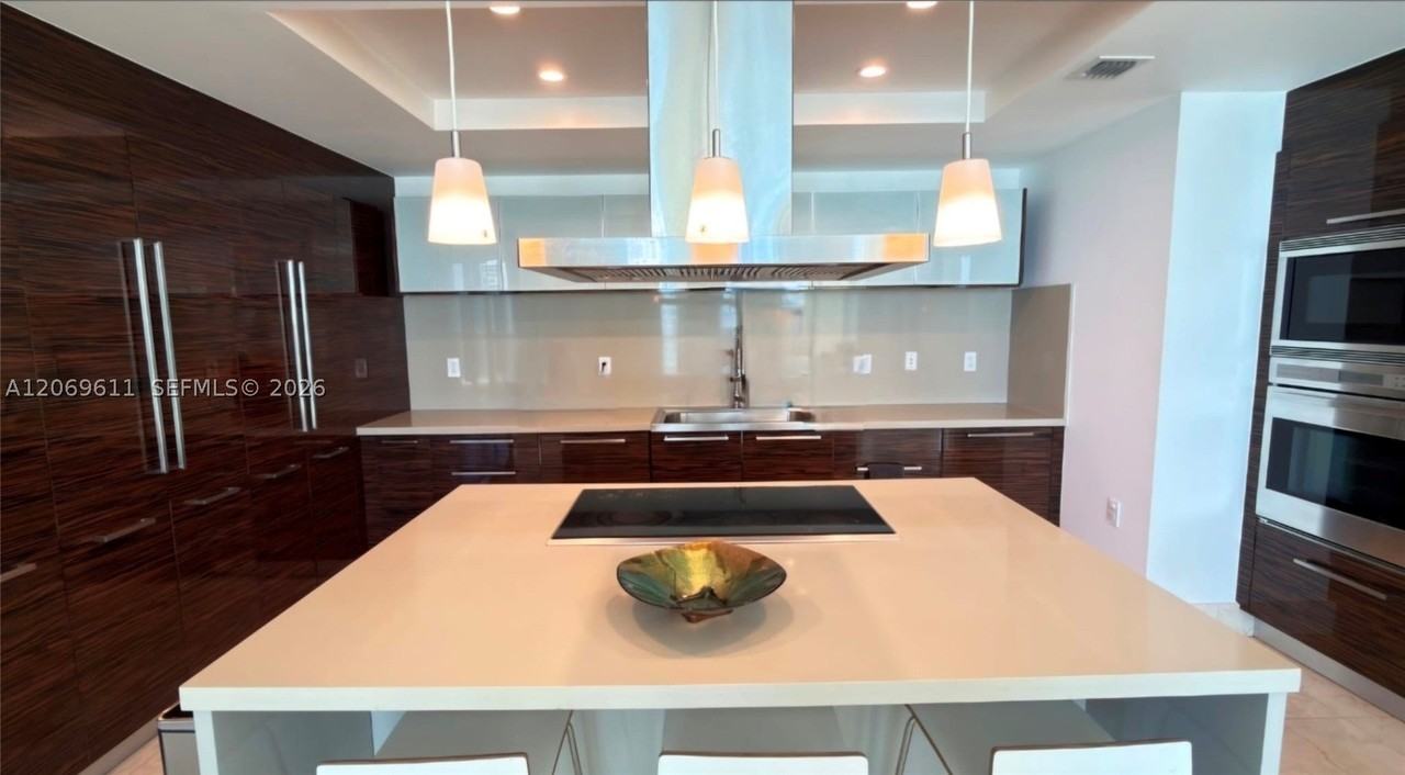 150 Sunny Isles Blvd #1UPH1 - Photo 7 of 50