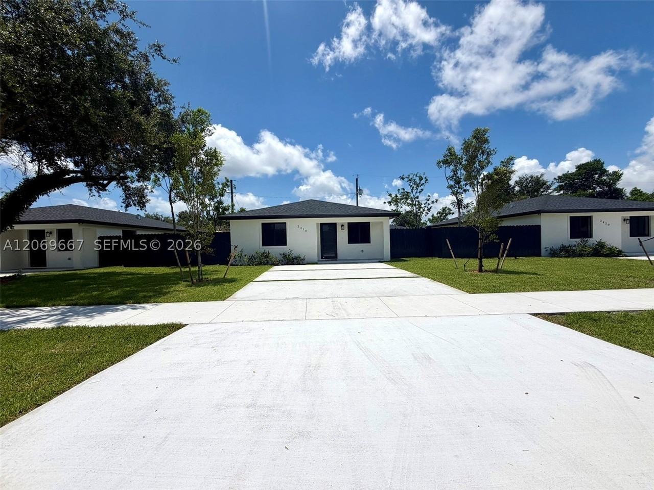 2420 Nw 154th St