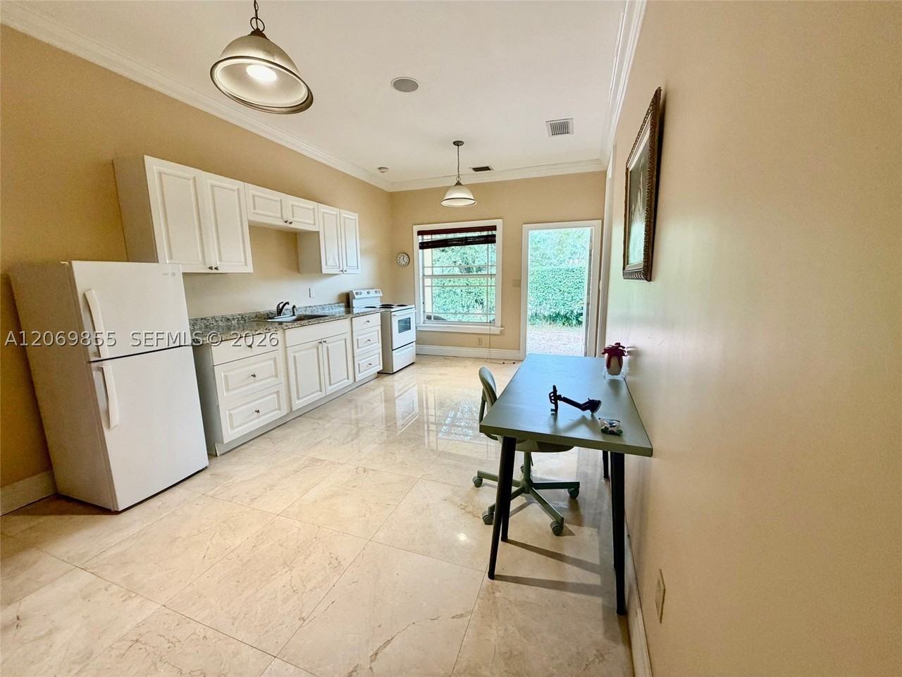 7449 Sw 104th St - Photo 7 of 19
