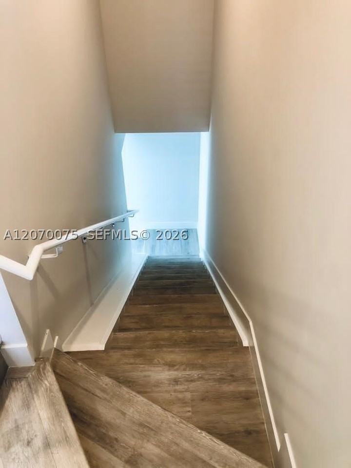 2505 Ne 193rd St #4206 - Photo 6 of 23