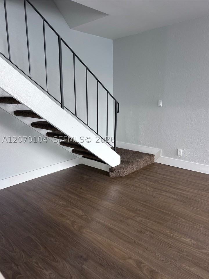 2181 Catherine Dr #2 - Photo 3 of 16