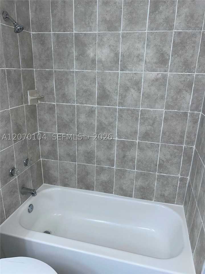 2181 Catherine Dr #2 - Photo 5 of 16