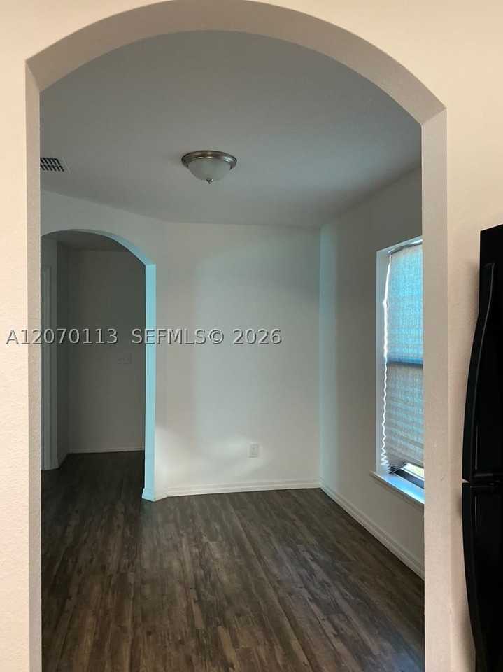 2238 Caspian Dr #2238 - Photo 7 of 37