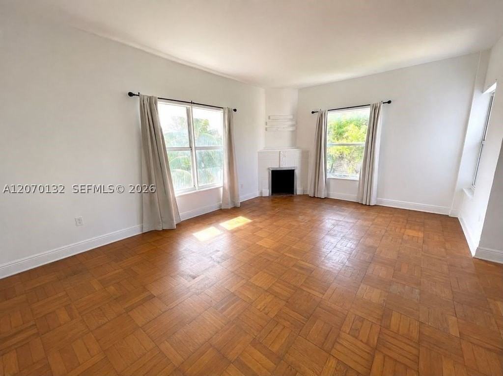 4035 N Meridian Ave #305 - Photo 3 of 13