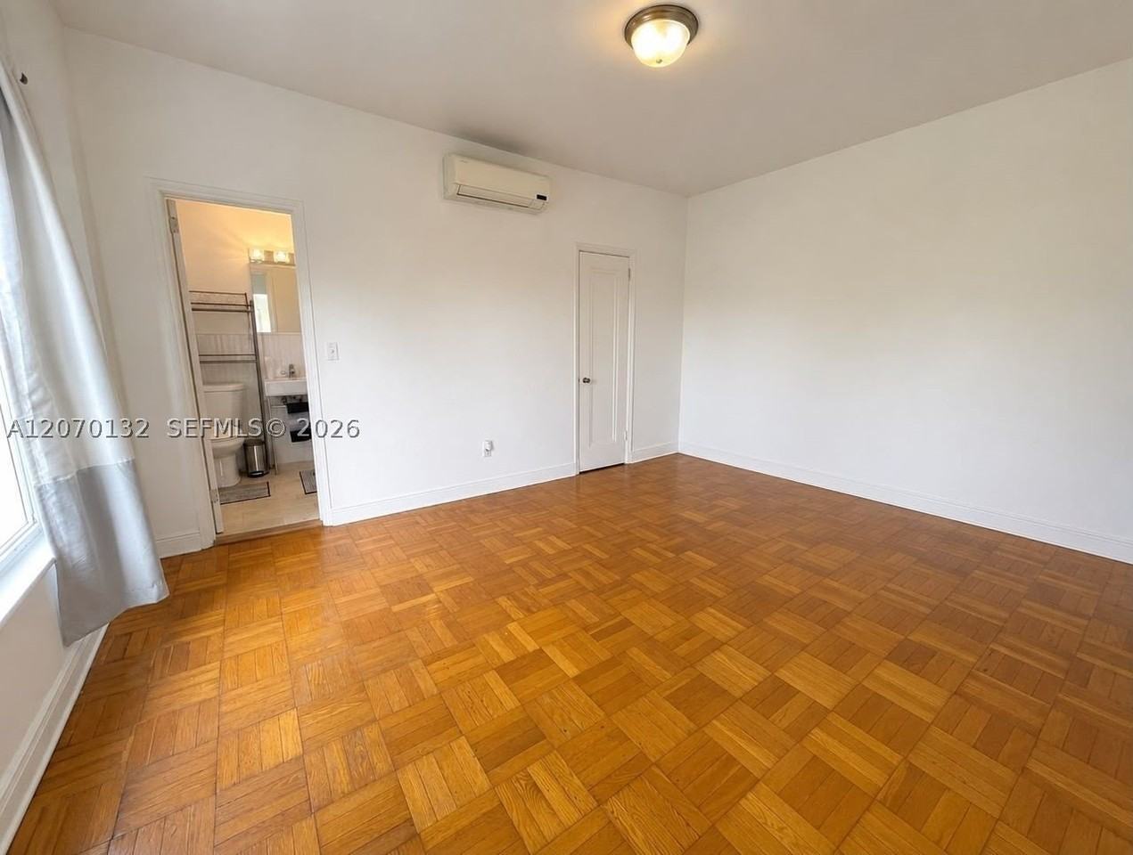 4035 N Meridian Ave #305 - Photo 5 of 13