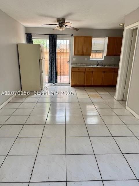 927 Nw 7th Ct #3 - Photo 3 of 8