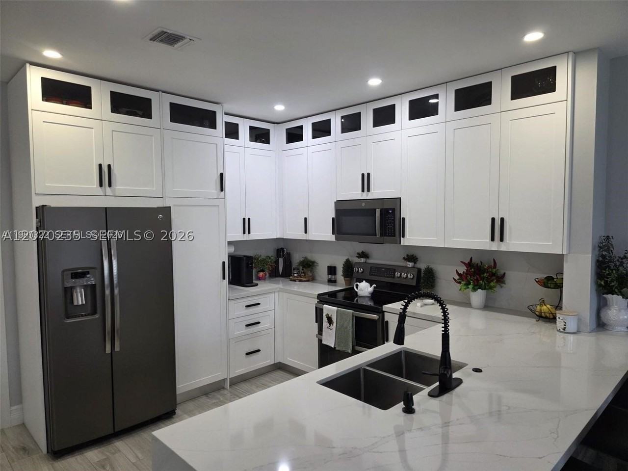 680 Nw 159th Ave - Photo 7 of 17