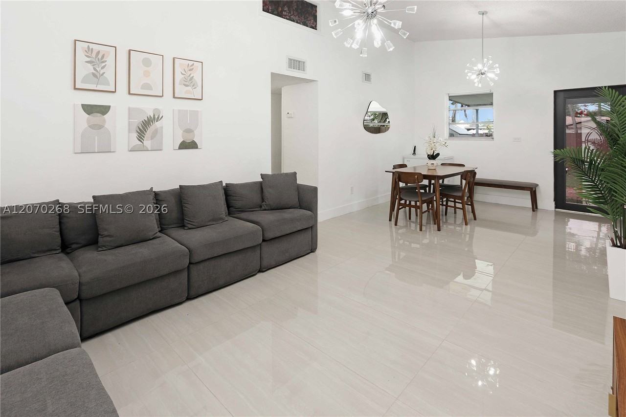 50 Nw 68th Ct #1 - Photo 3 of 27