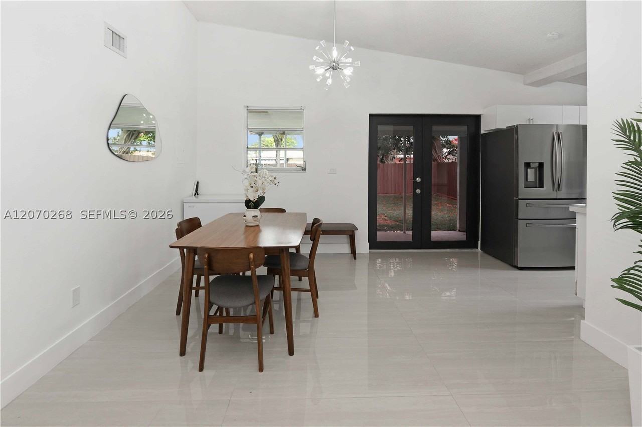 50 Nw 68th Ct #1 - Photo 5 of 27