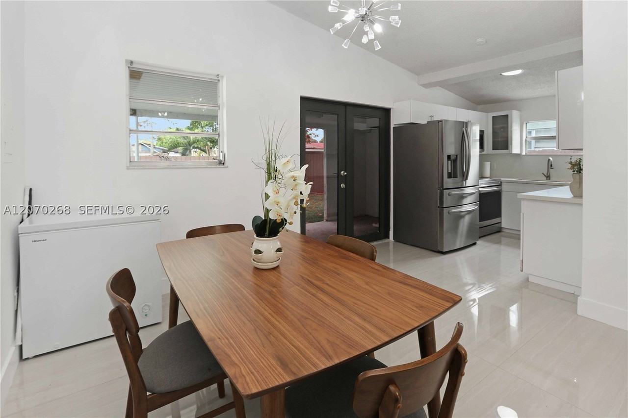 50 Nw 68th Ct #1 - Photo 7 of 27