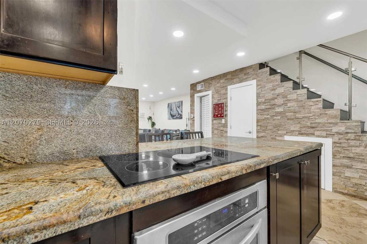 3690 Ne 167th St #34 - Photo 7 of 47