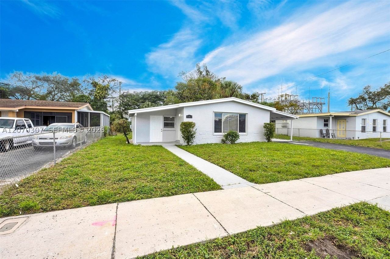 551 Nw 30th Ter - Photo 4 of 30