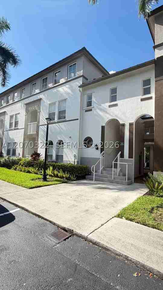 4435 Sw 160th Ave #210 - Photo 3 of 32