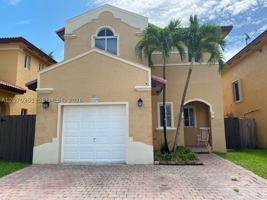 featured image of 2529 Ne 41st Ter #2