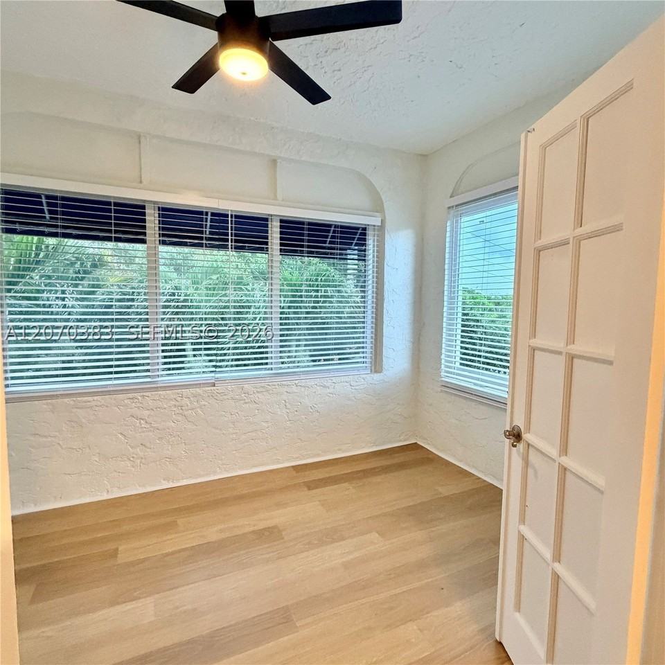 3433 Garden Ave #10 - Photo 6 of 13