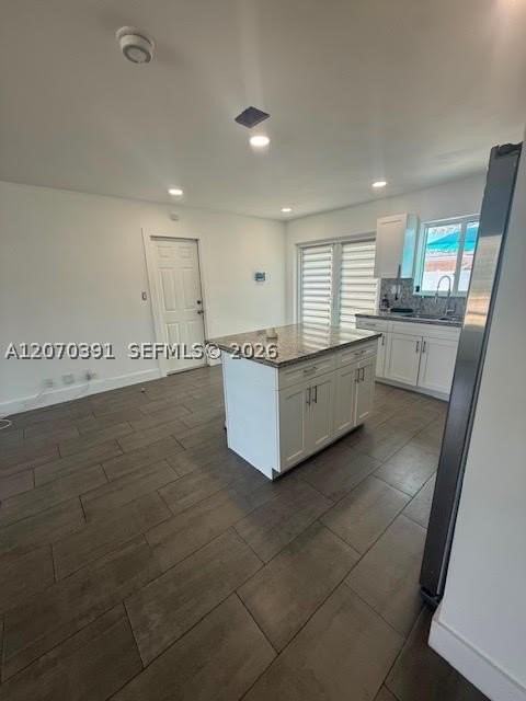 1730 Sw 65th Ave - Photo 5 of 22