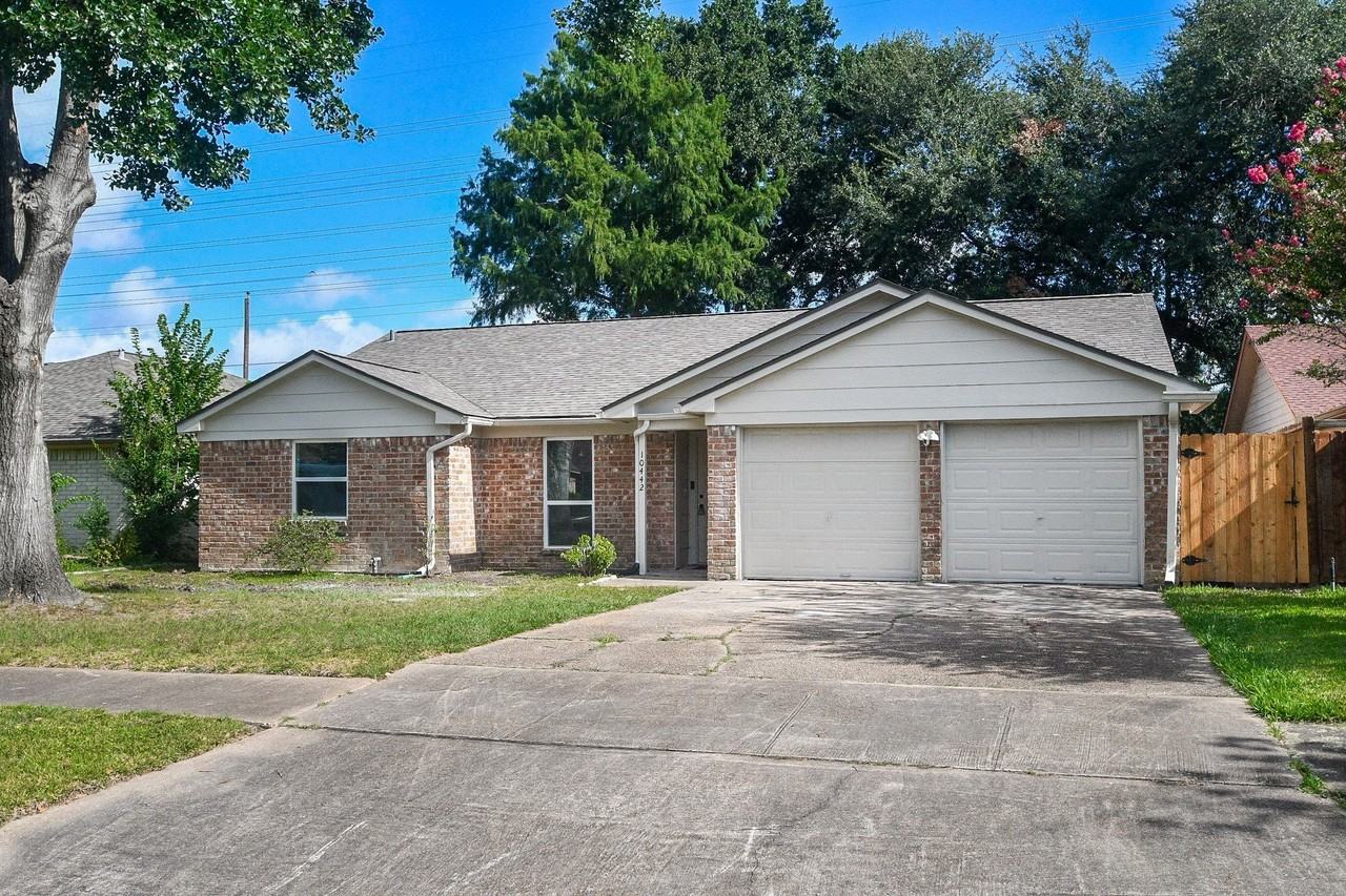 10442 Norton Dr - Photo 2 of 25