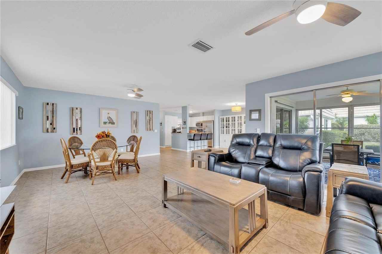 2401 Riverbluff Pkwy #V240 - Photo 3 of 44