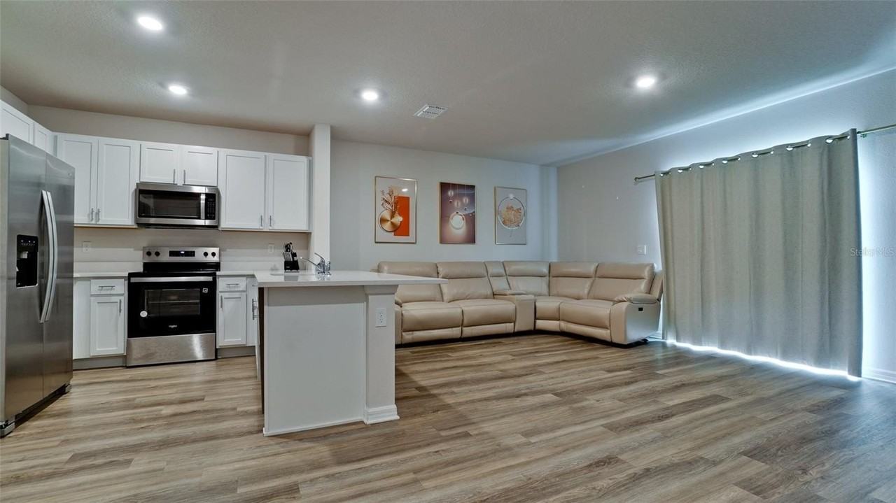 2746 Pearly Banks Dr - Photo 4 of 18