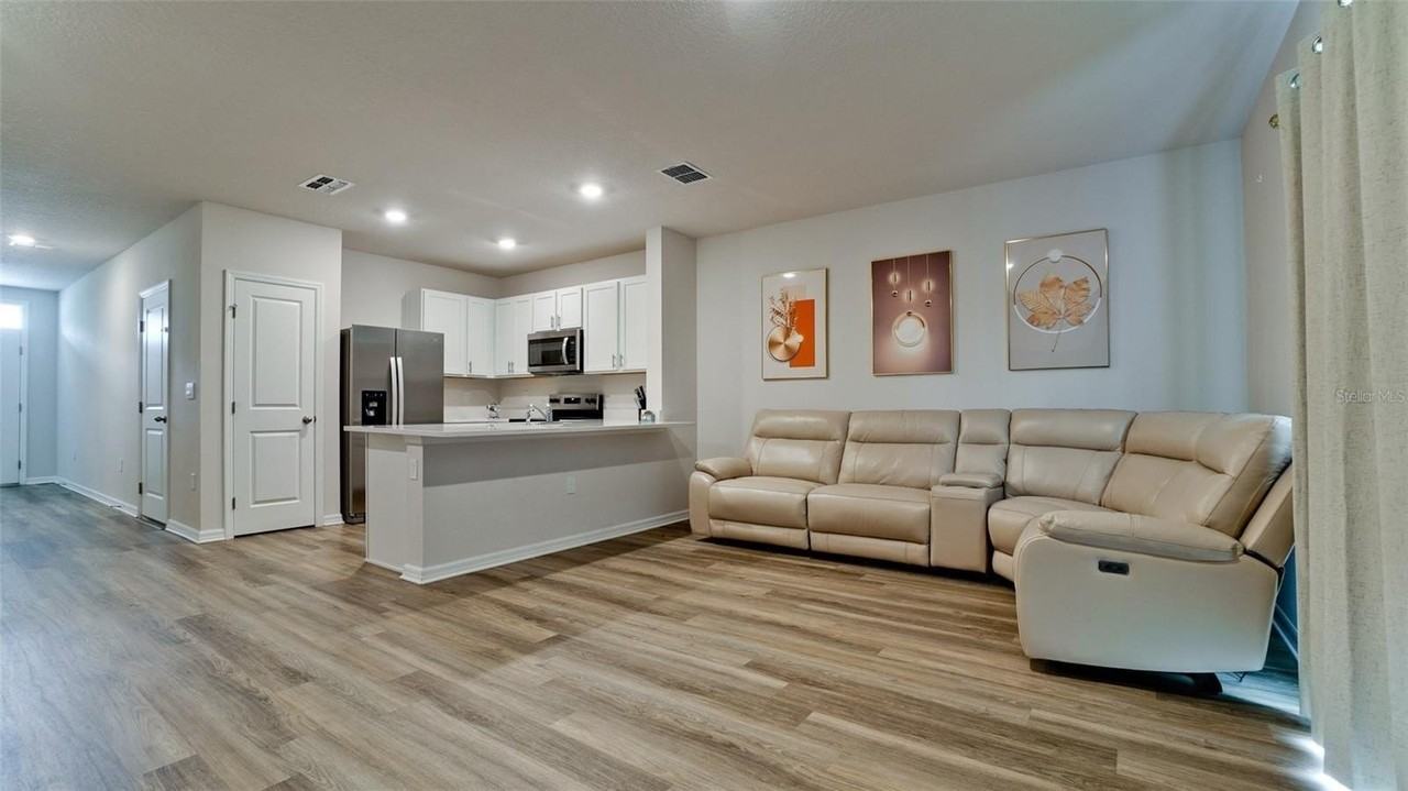 2746 Pearly Banks Dr - Photo 5 of 18