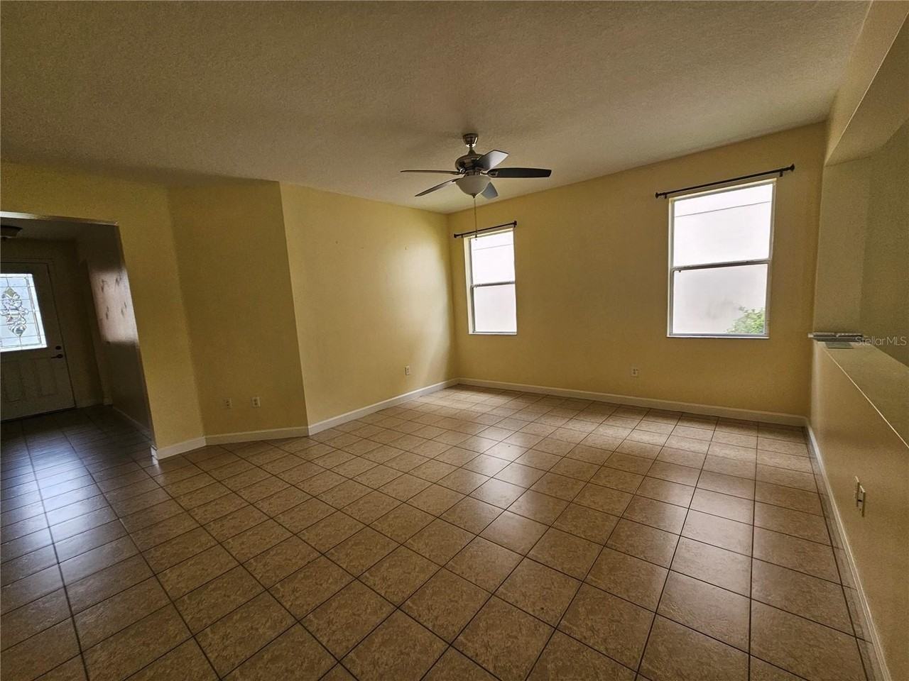 5013 Ballark St - Photo 3 of 15