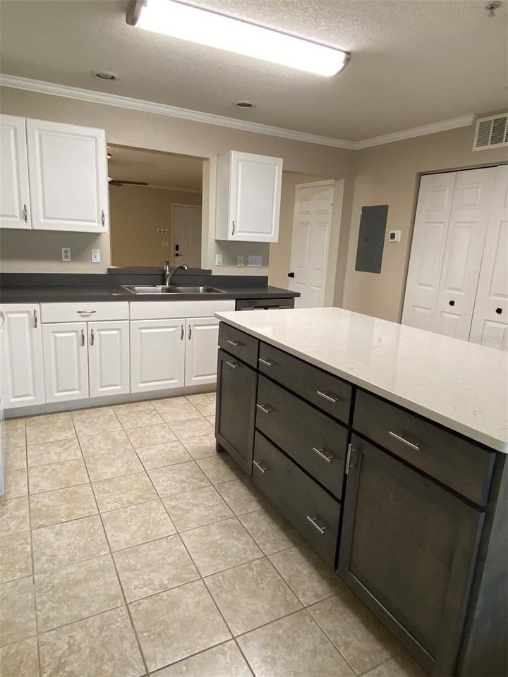 4574 Sw 48th Way #103 - Photo 4 of 19