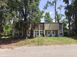 featured image of 620 Sw 10th Ln #4