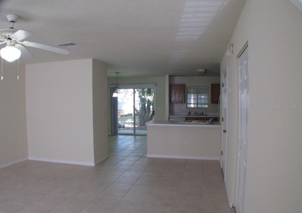 5205 Sw 97th Dr - Photo 2 of 14