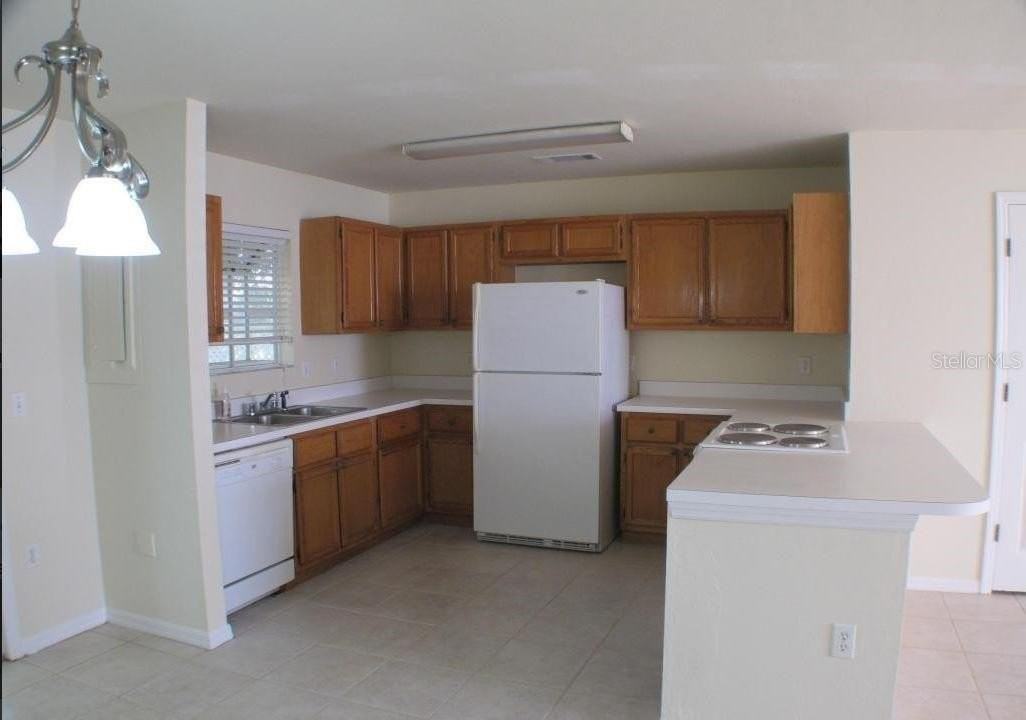 5205 Sw 97th Dr - Photo 3 of 14