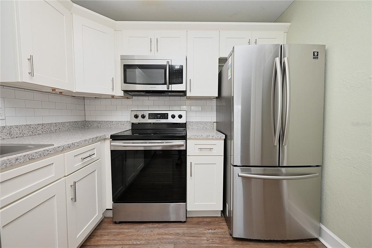 3958 2nd St Nw - Photo 6 of 41