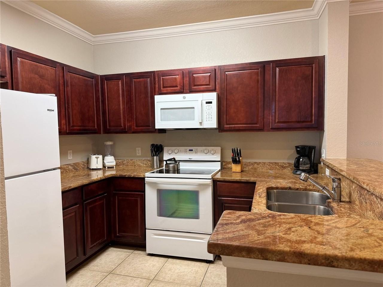 1301 Tuscan Ter #9306 - Photo 4 of 31