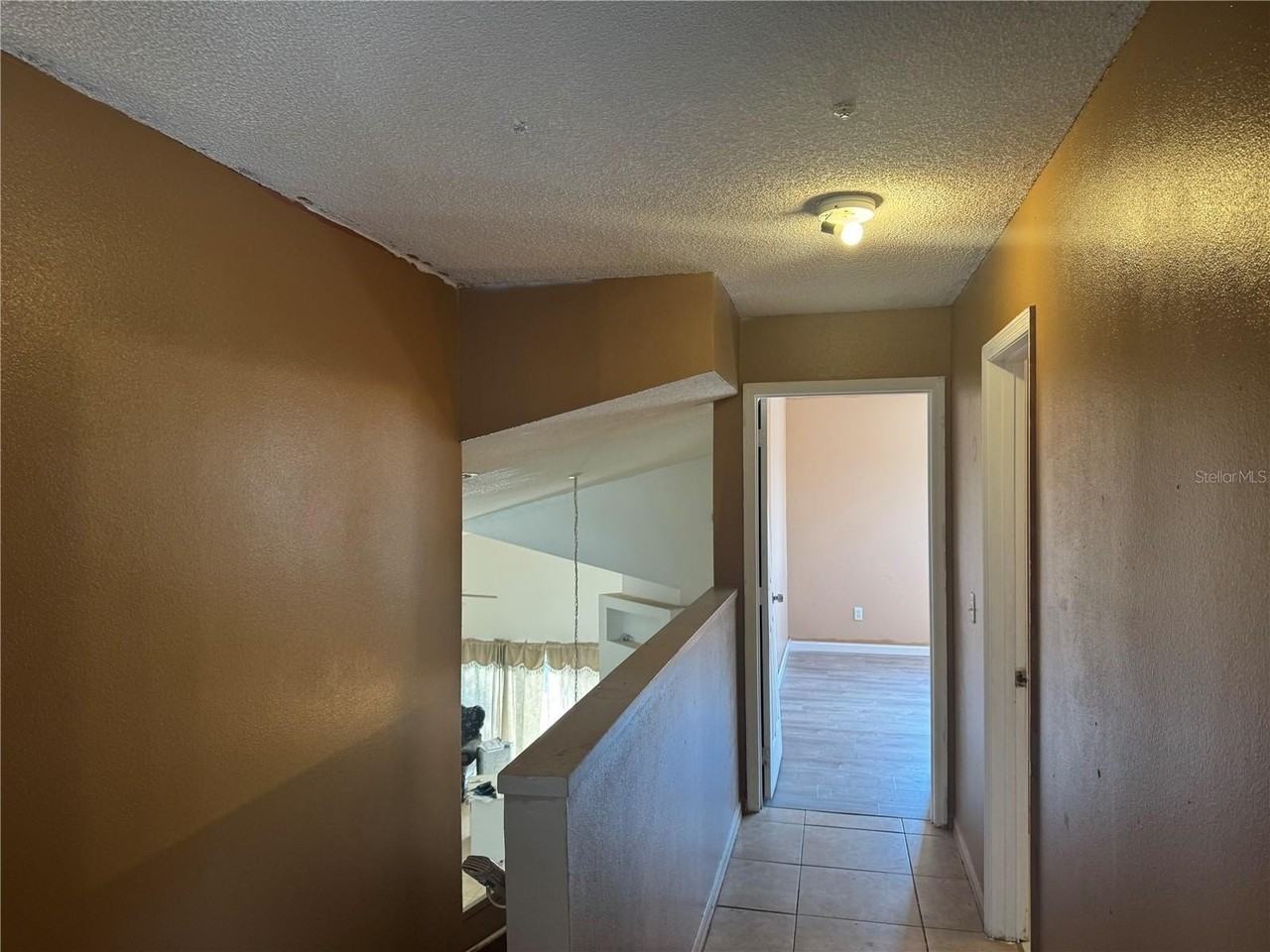 2231 Blue Sapphire Cir - Photo 3 of 9