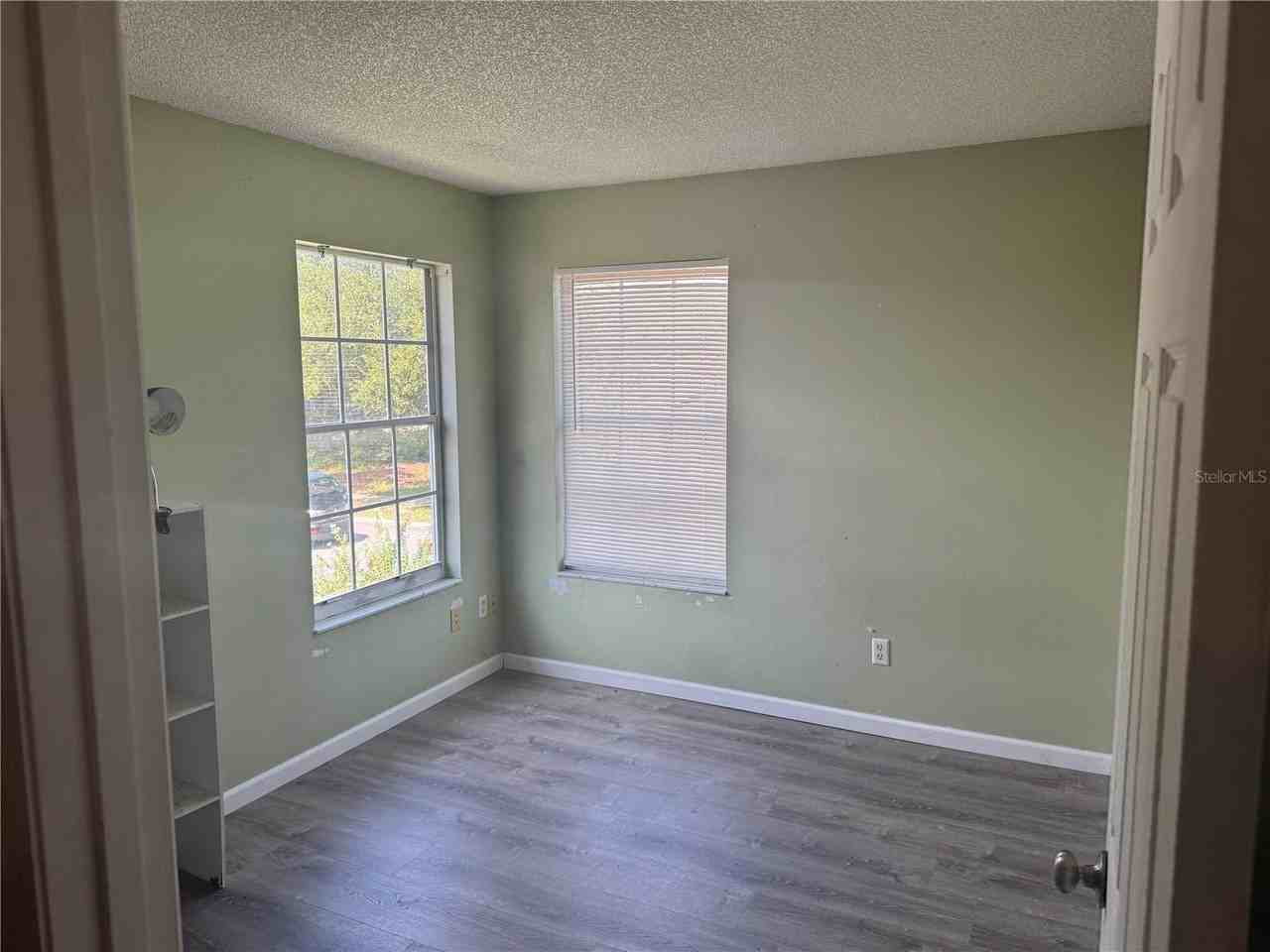2231 Blue Sapphire Cir - Photo 4 of 9